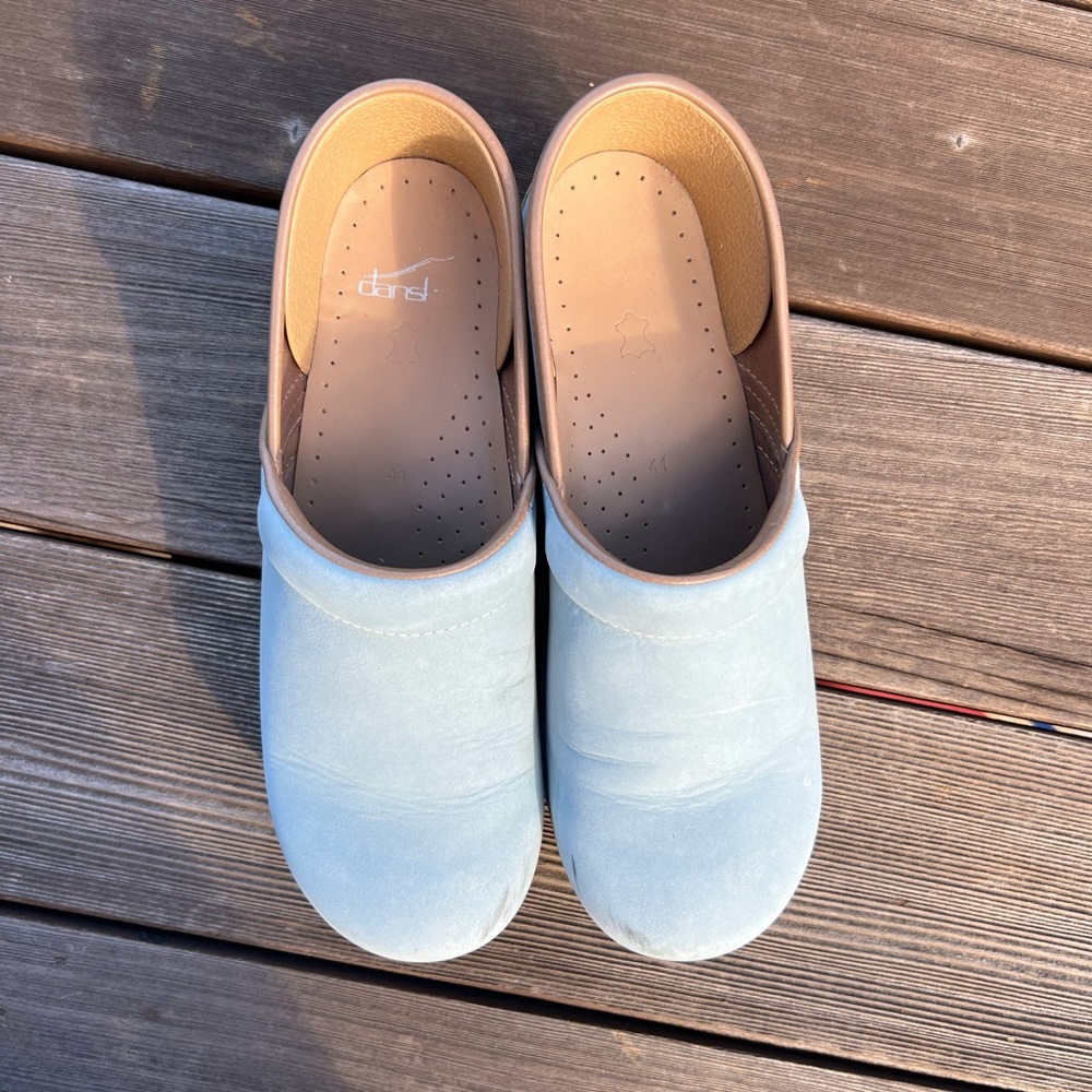Dansko Professional Milled Nubuck Size 41 Regular (US Women’s 10.5-11) Color Sky